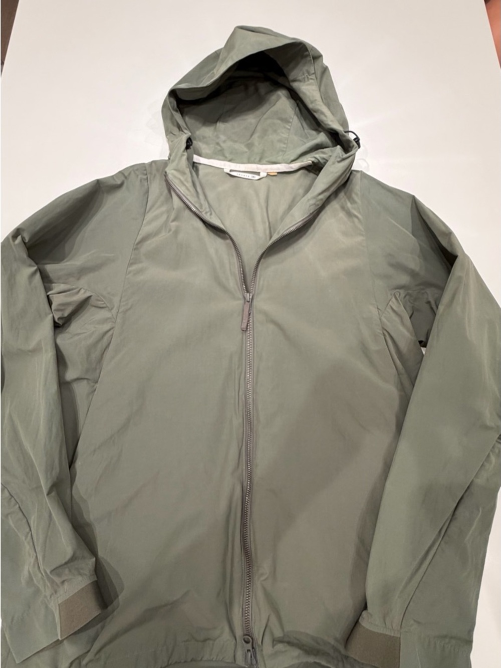 Theory Men's Hooded Windbreaker in Sage Green